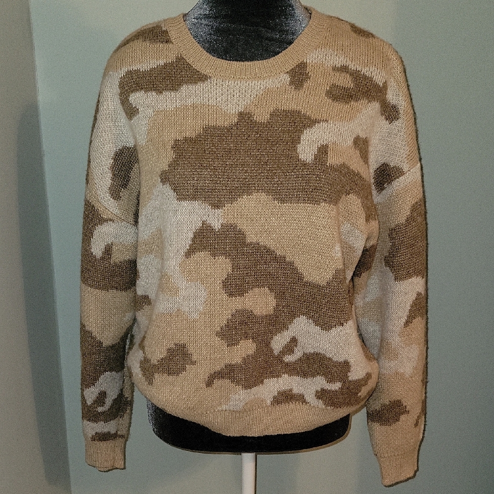 Lucky Brand Men's Tan and Brown Camouflage Crewneck Sweater